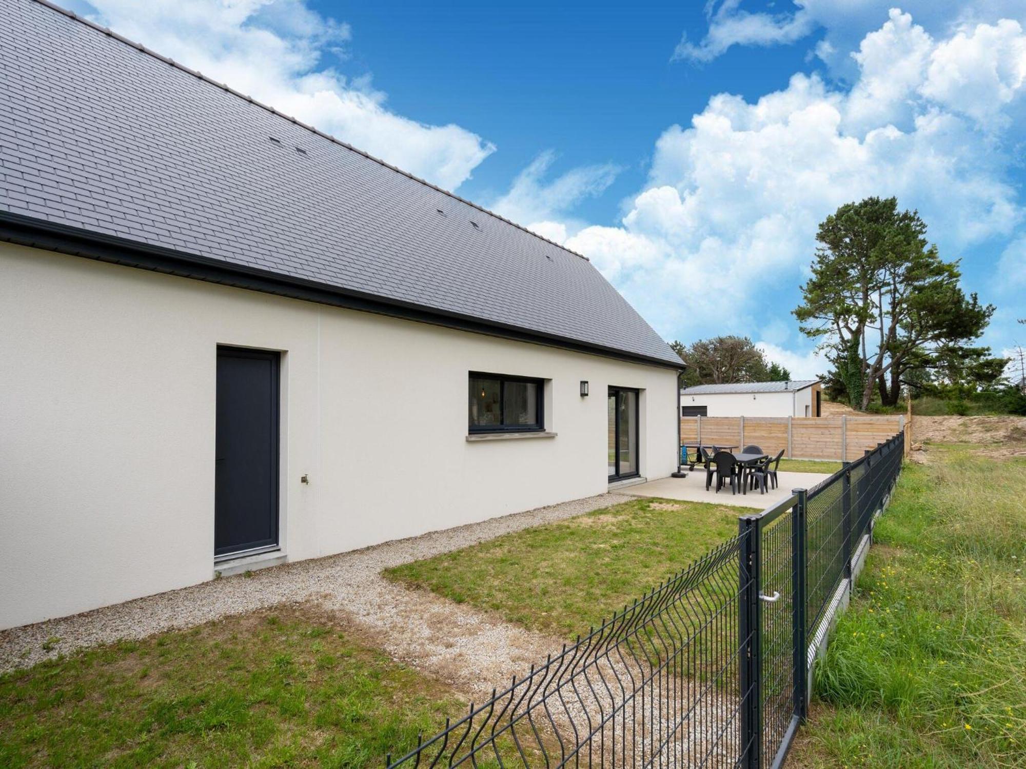 Attractive Holiday Home Near The Normandy Beach Saint-Germain-sur-Ay Kültér fotó