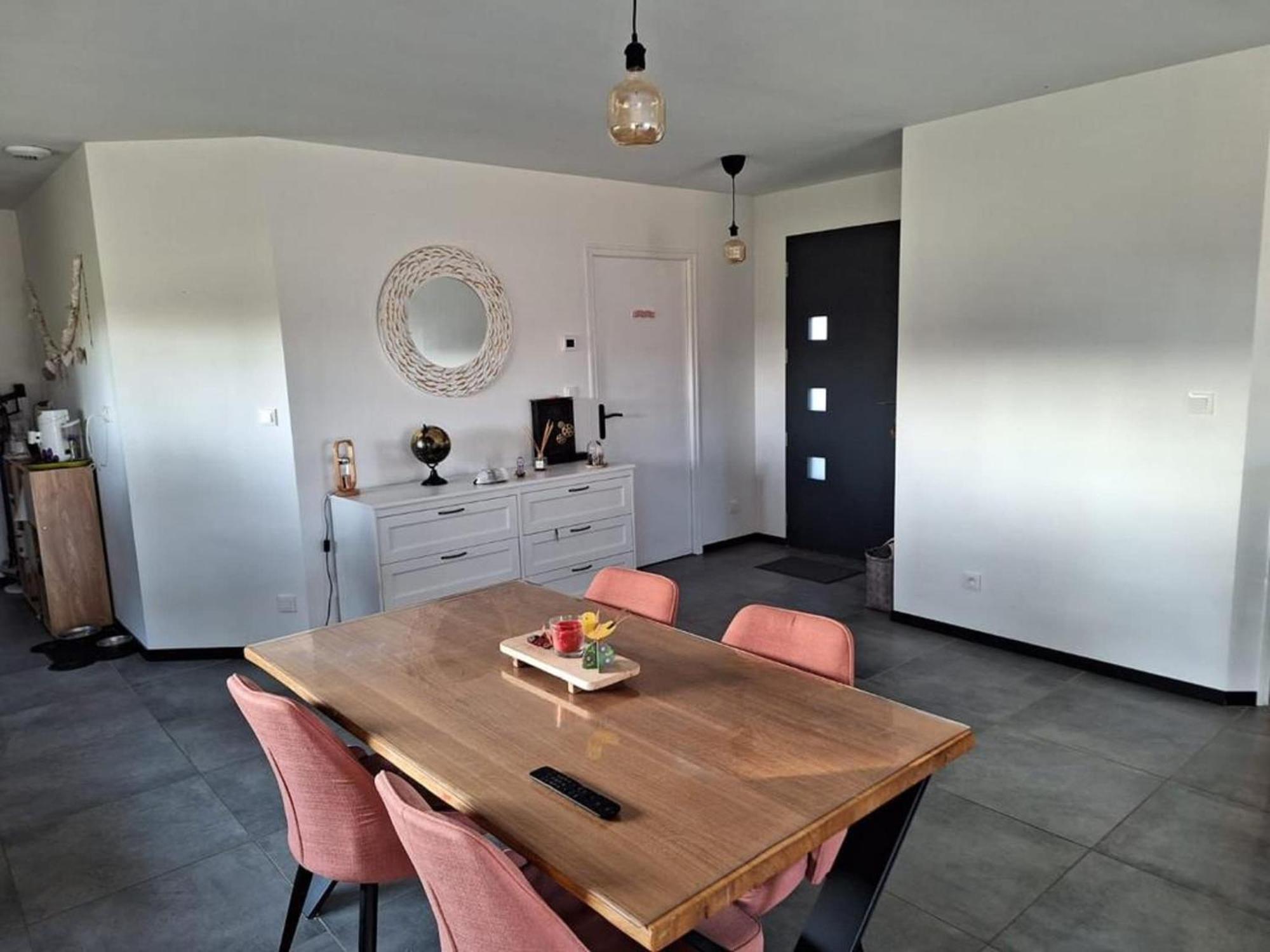 Attractive Holiday Home Near The Normandy Beach Saint-Germain-sur-Ay Kültér fotó